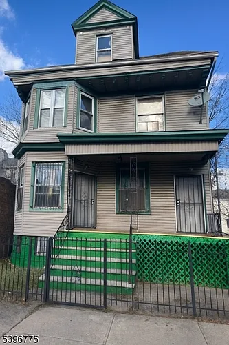 165 W Bigelow St Photo 1