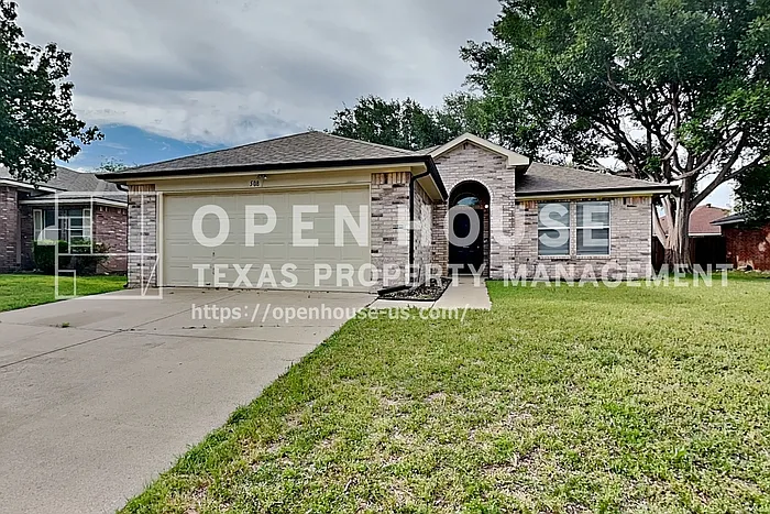 508 Alex St — Photo 1