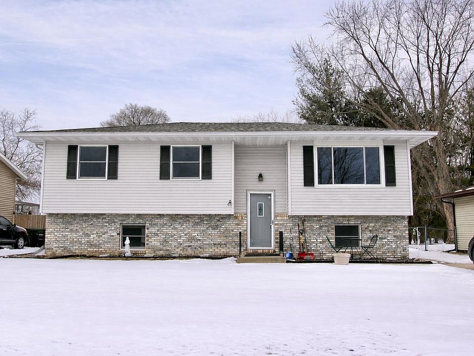 1st image of 2112 E 38th Ave