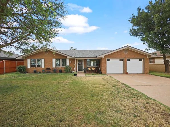 110 Eagle Ave, Levelland, TX 79336