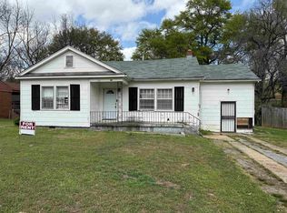 66 E Rollins Rd, Memphis, TN 38109