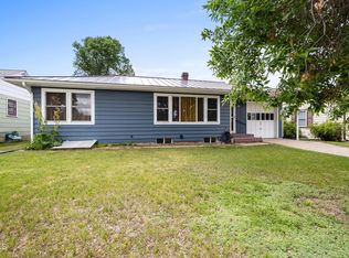 213 7th St NE, Watford City, ND 58854