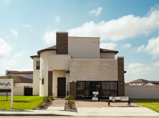 3925 Sun Valley Dr, Laredo, TX 78041