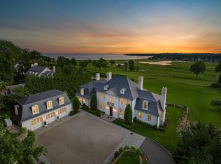 702 Sasco Hill Rd, Fairfield, CT 06824