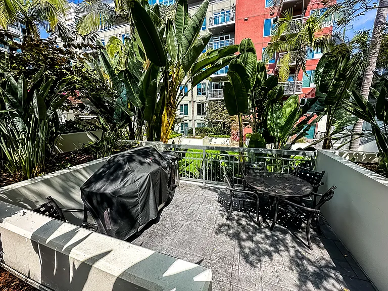 300 W Beech St #2202 — Photo 46