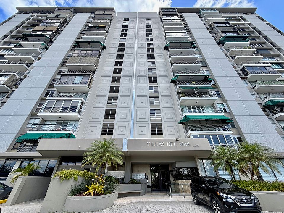 1st image of 4745 Avenida Isla Verde Villas Del Mar Est #H