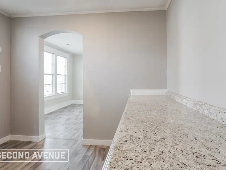 2908 Avenue I — Photo 15
