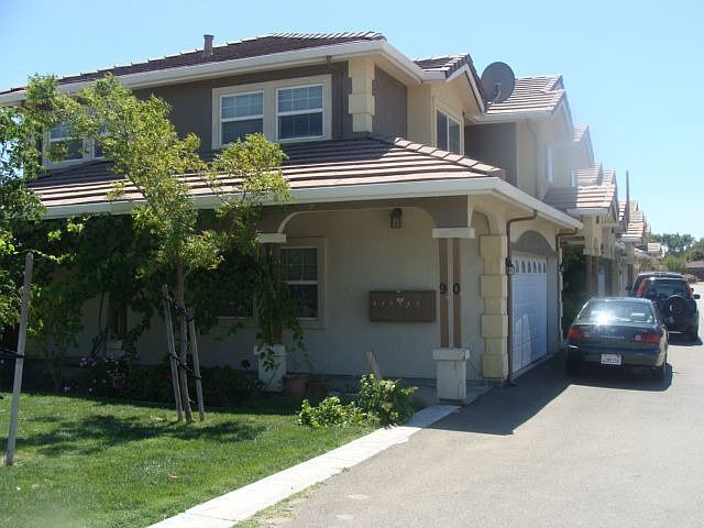 2nd image of 90 E Grant Line Rd APT 2