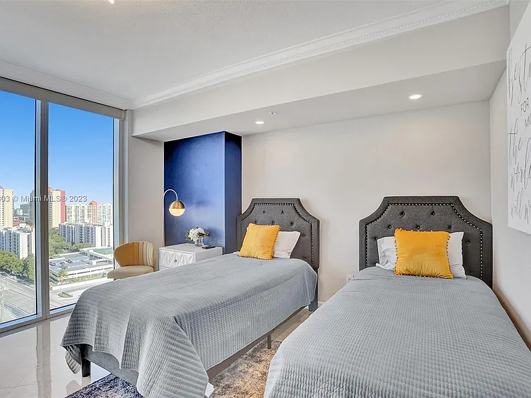 16699 Collins Ave #1908 — Photo 14