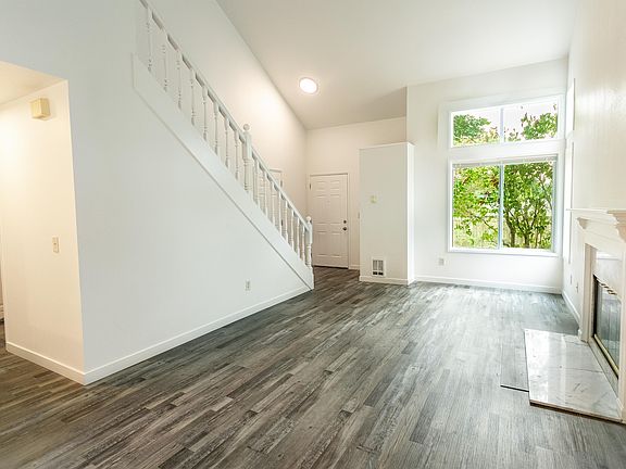 4th image of 6318 73rd Avenue Ct W #1