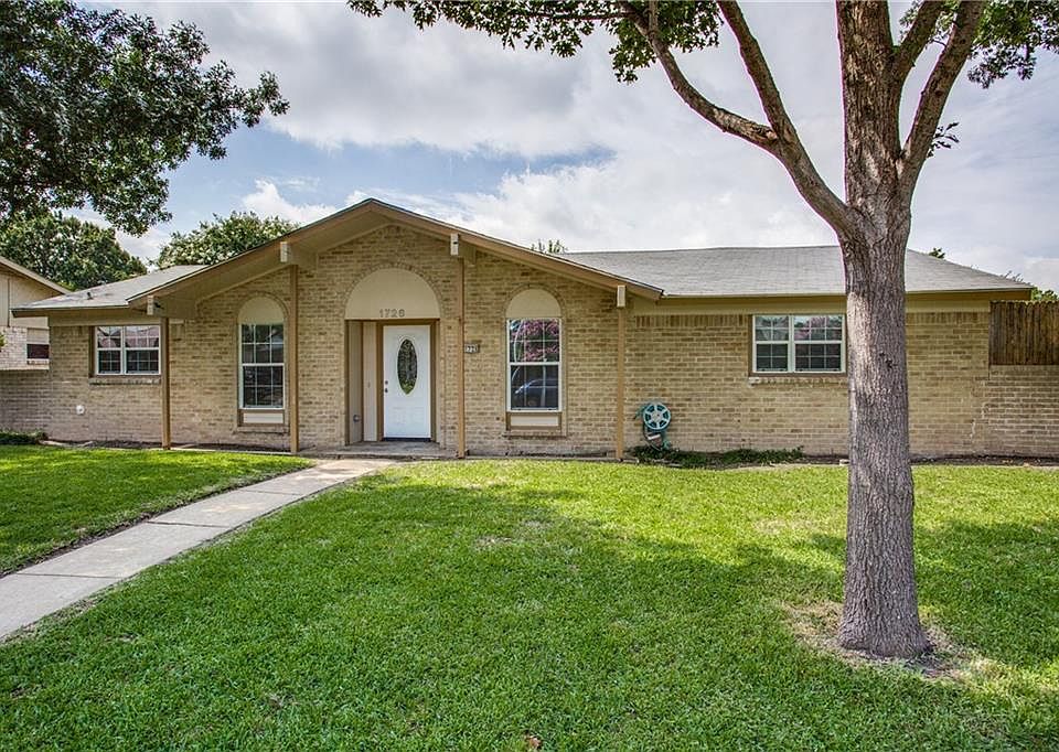 1st image of 1726 Goliad Dr