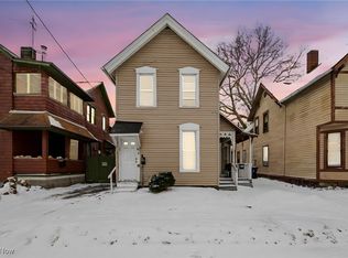 2449 Castle Ave, Cleveland, OH