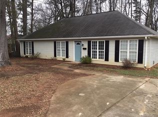 541 Porter St, Charlotte, NC 28208