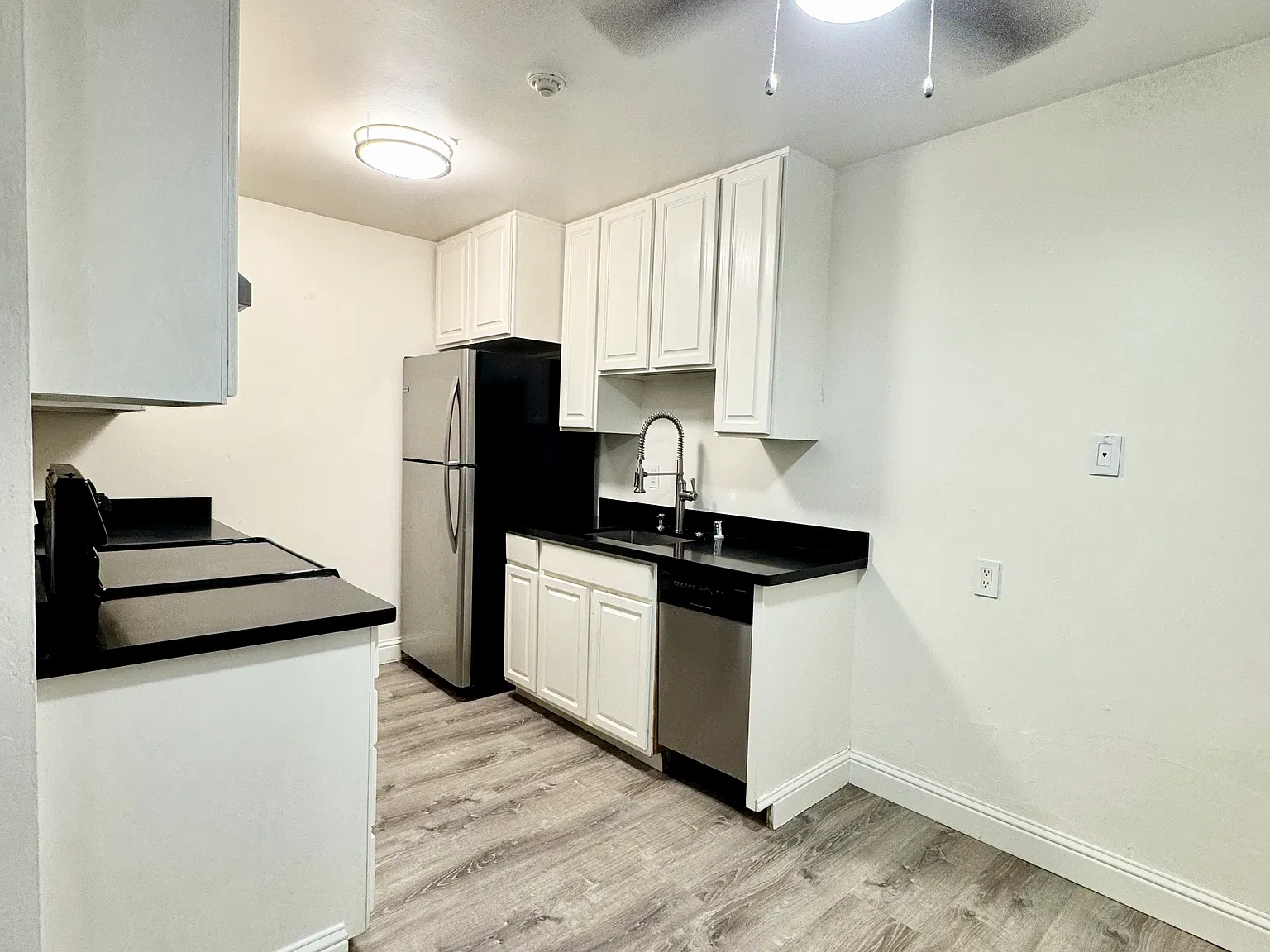 Brush Creek Apartments — Photo 2