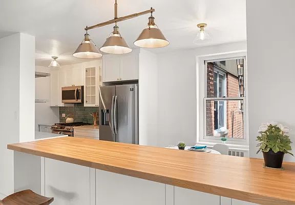 5th image of 23-20 Bell Blvd #6E