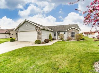 706 Countryview Dr, Paulding, OH 45879