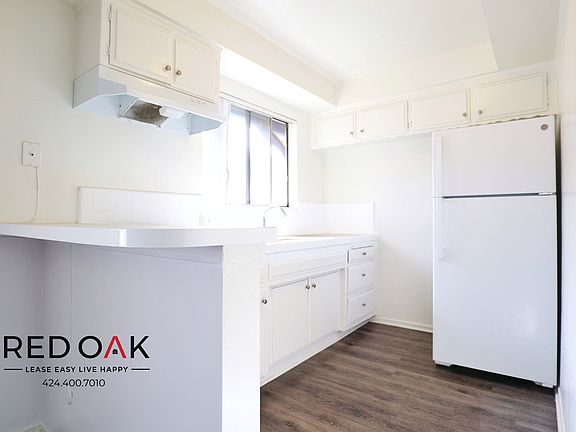 3rd image of 5561 Santa Anita Ave #1