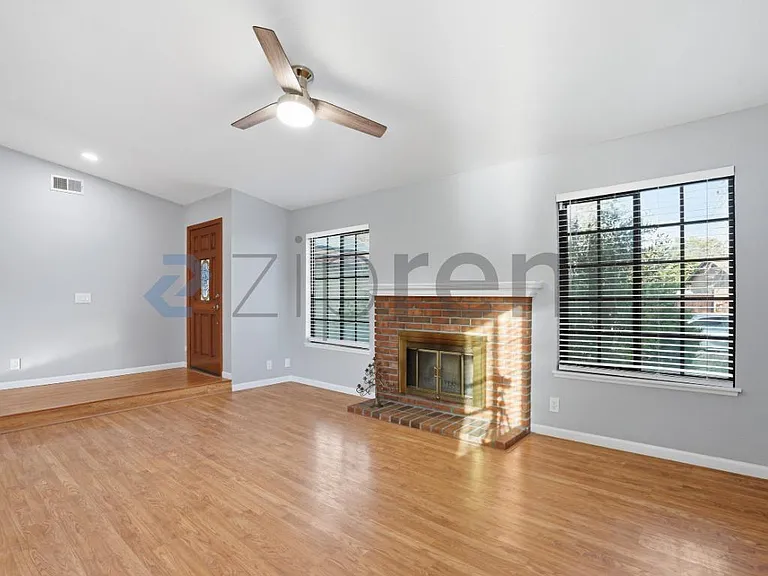 44119 Kirkland Ave — Photo 7