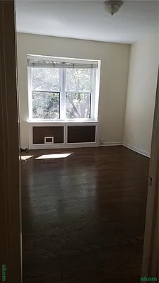 Rented by Akam Sales and Brokerage | media 24