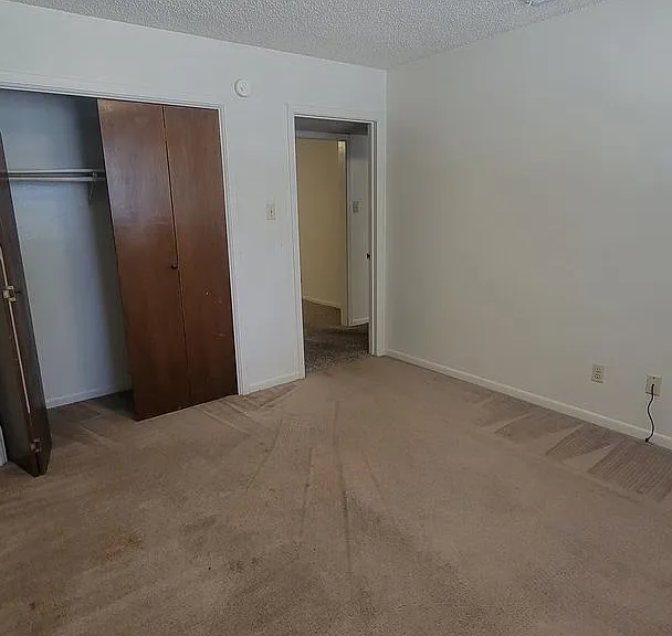 502 Mary St — Photo 9