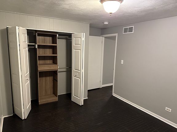 4th image of 1600 Pamela Dr
