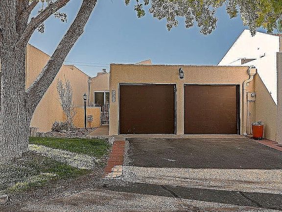 2nd image of 3291 Esplanade Cir SE