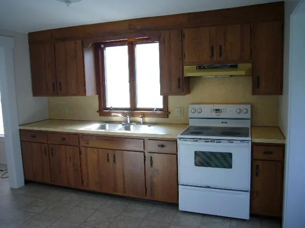 55 William St, Stonington, CT 06379