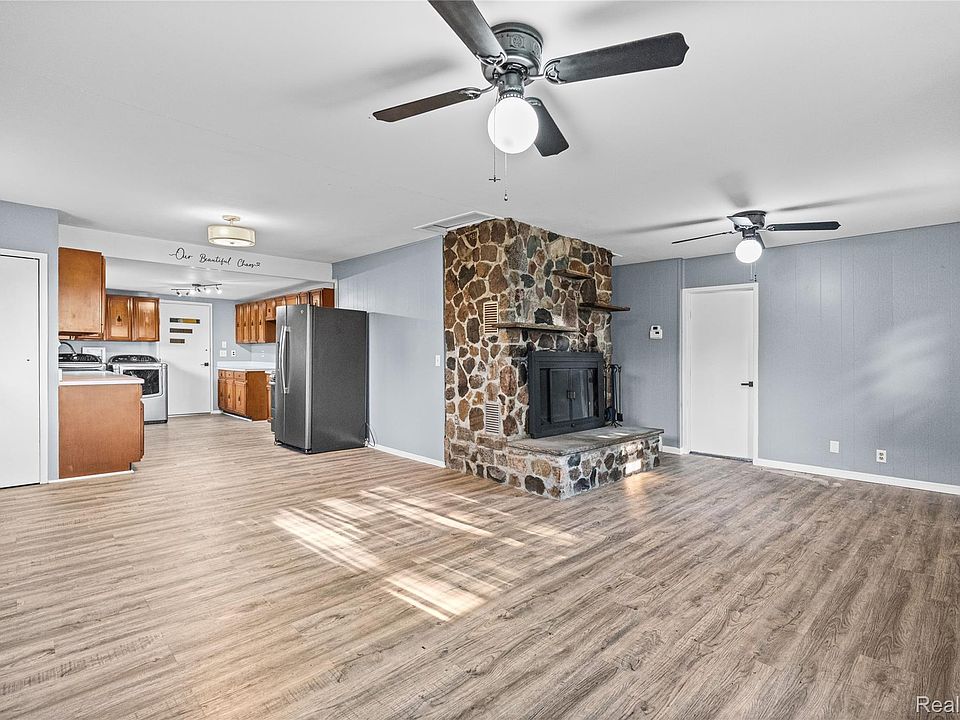 6220 Wertz Rd, photo 17