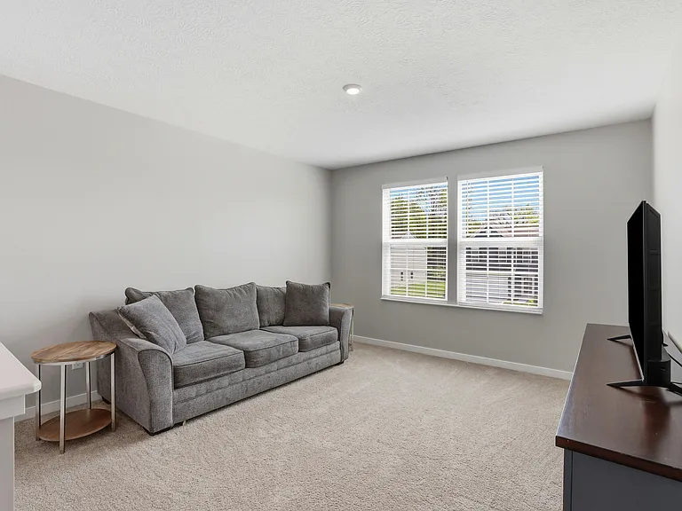 27 Hemingway Ave — Photo 22