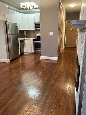 Rented by ALTER REALTY CO INC | media 21