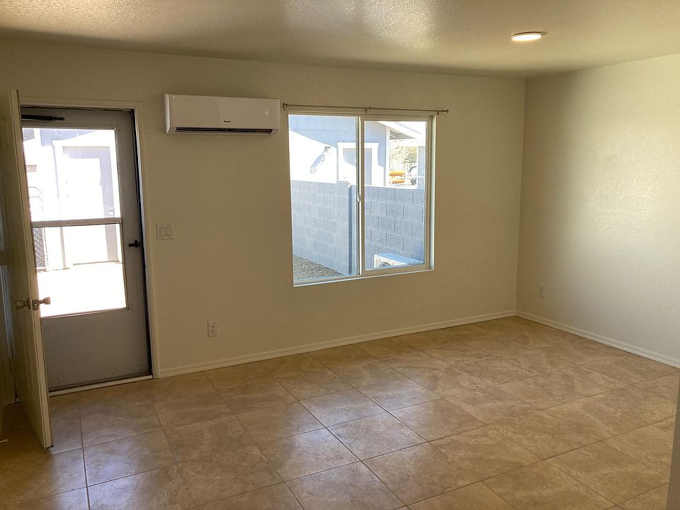 1st image of 2828 N Starlight Dr APT 1