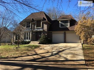 1331 S Winterbrooke Dr, Olathe, KS 66062