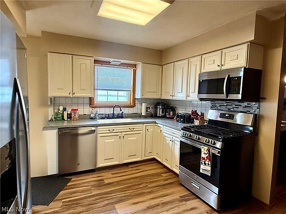 5th image of 2509 Nash St