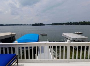 W343N6383 S Bayview Rd, Oconomowoc, WI 53066