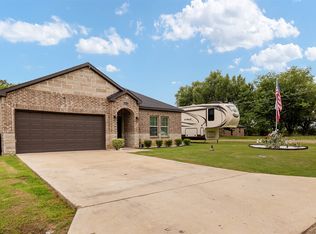 8112 Lakeshore Dr, Kemp, TX 75143