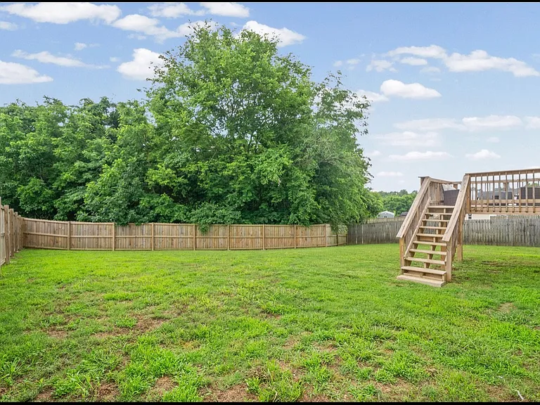 227 Harold Dr — Photo 23