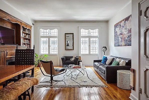 1st image of 105 E 35th St #4/5