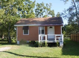 3815 Chanterway St, Bacliff, TX 77518