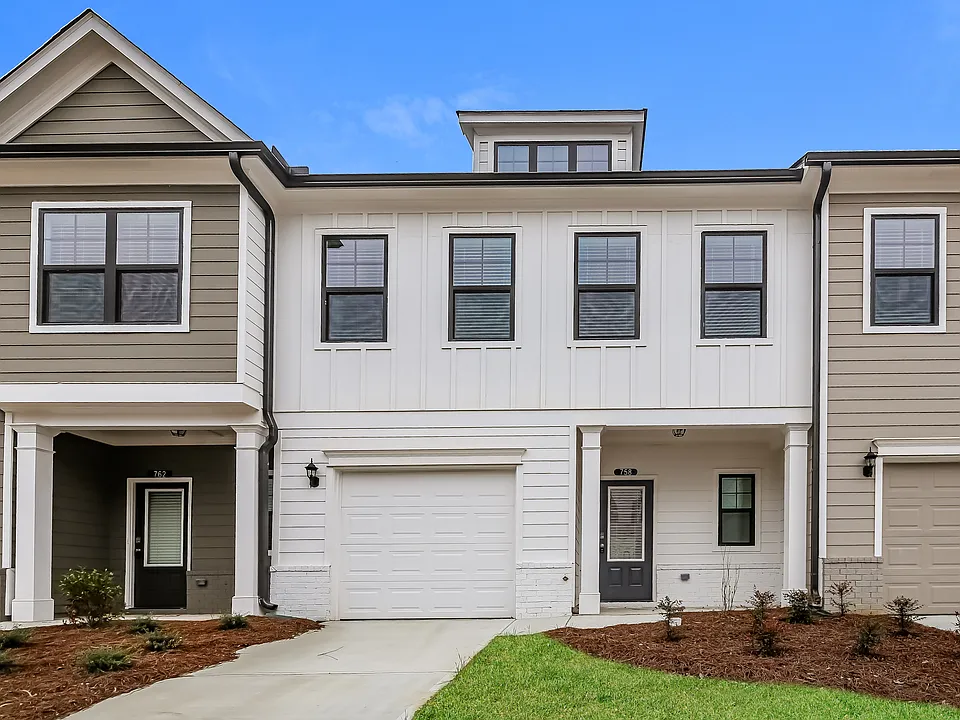758 Calvin Park Dr
