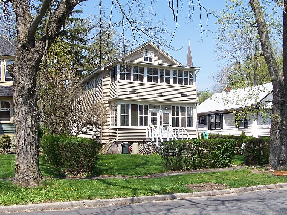 2nd image of 37 Montgomery St