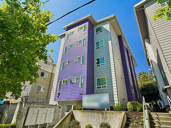 5th image of 4735 21st Ave NE APT 301
