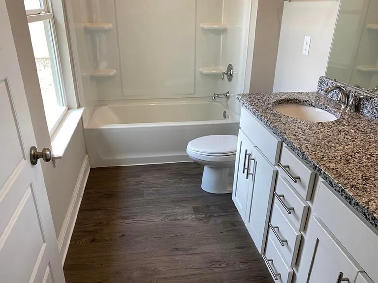 1208 Carraway Cv — Photo 13