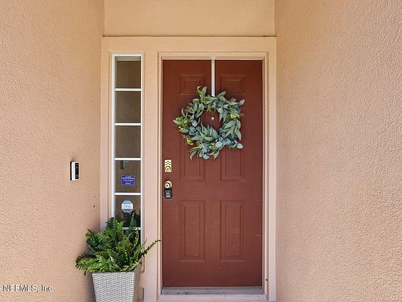 4th image of 5565 ORTEGA PARK Boulevard