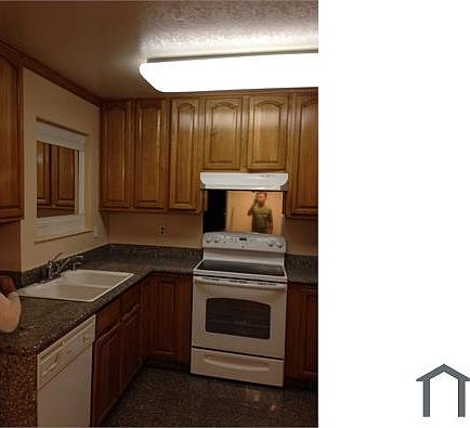 3rd image of 205 Candy Dr