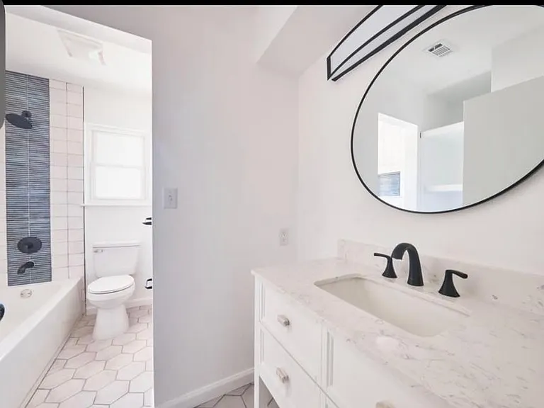 2207 Galway St — Photo 11