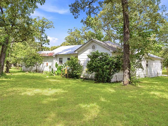 3rd image of 7 Kalyn Rd
