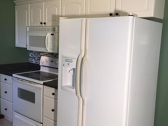 4th image of 409 Jo Ellen Ln
