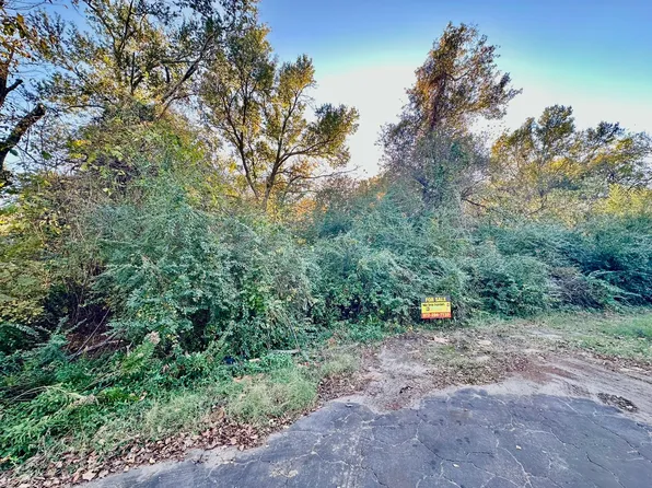 NULLY Cutter Cir, Mabank, TX 75156