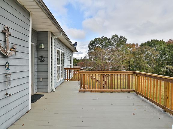 4th image of 488 Rabbit Point Rd