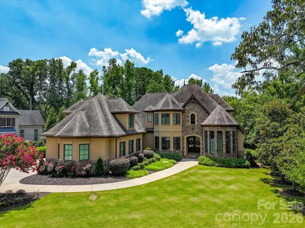 8119 Skyecroft Commons Dr, Waxhaw, NC 28173